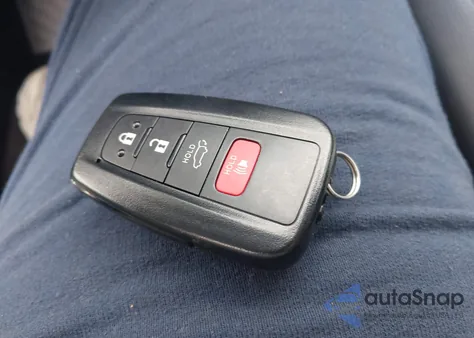 2025 Toyota Rav4 Xle from USA, damaged, VIN 2T3W1RFV6SC353292